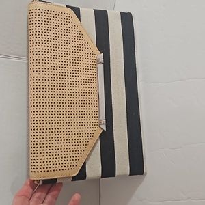 Stella & Dot Canvas Black White Card holder Clutch EUC